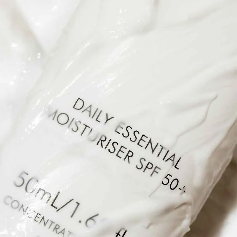 Alpha-H Daily Essential Moisturiser SPF 50  with Vitamin E